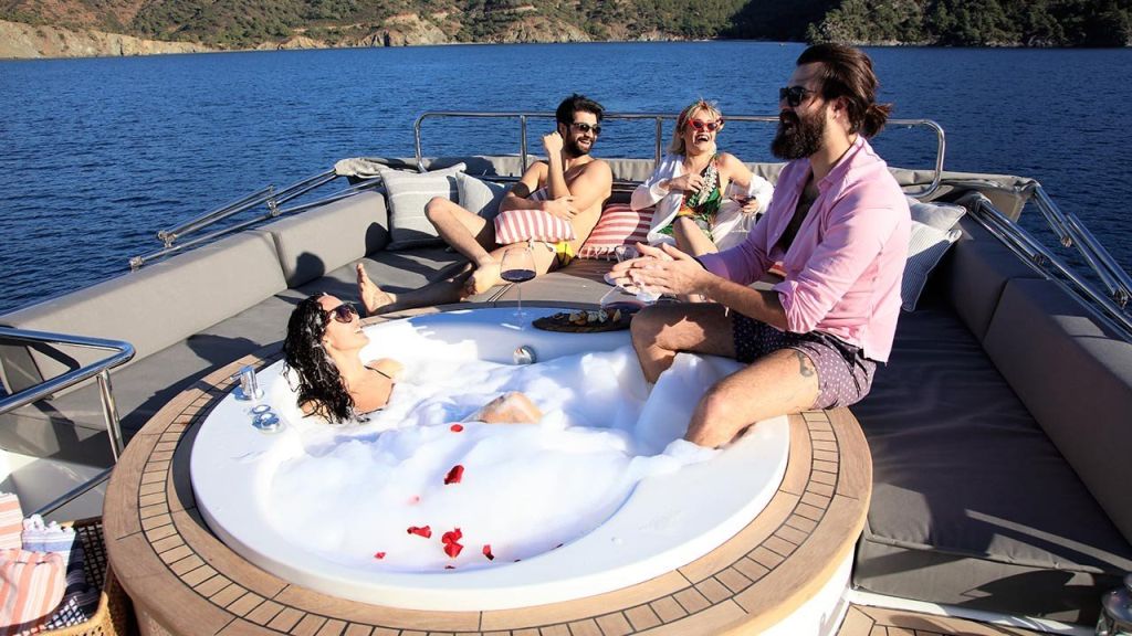 11. Luxury Blue Cruises