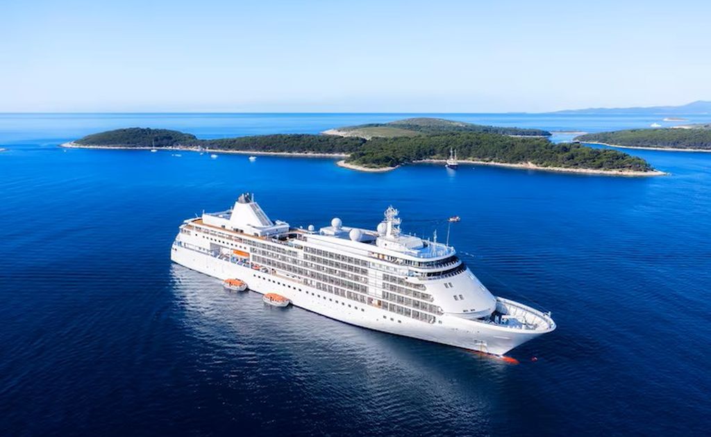Blue Cruise vs Cruise Ships